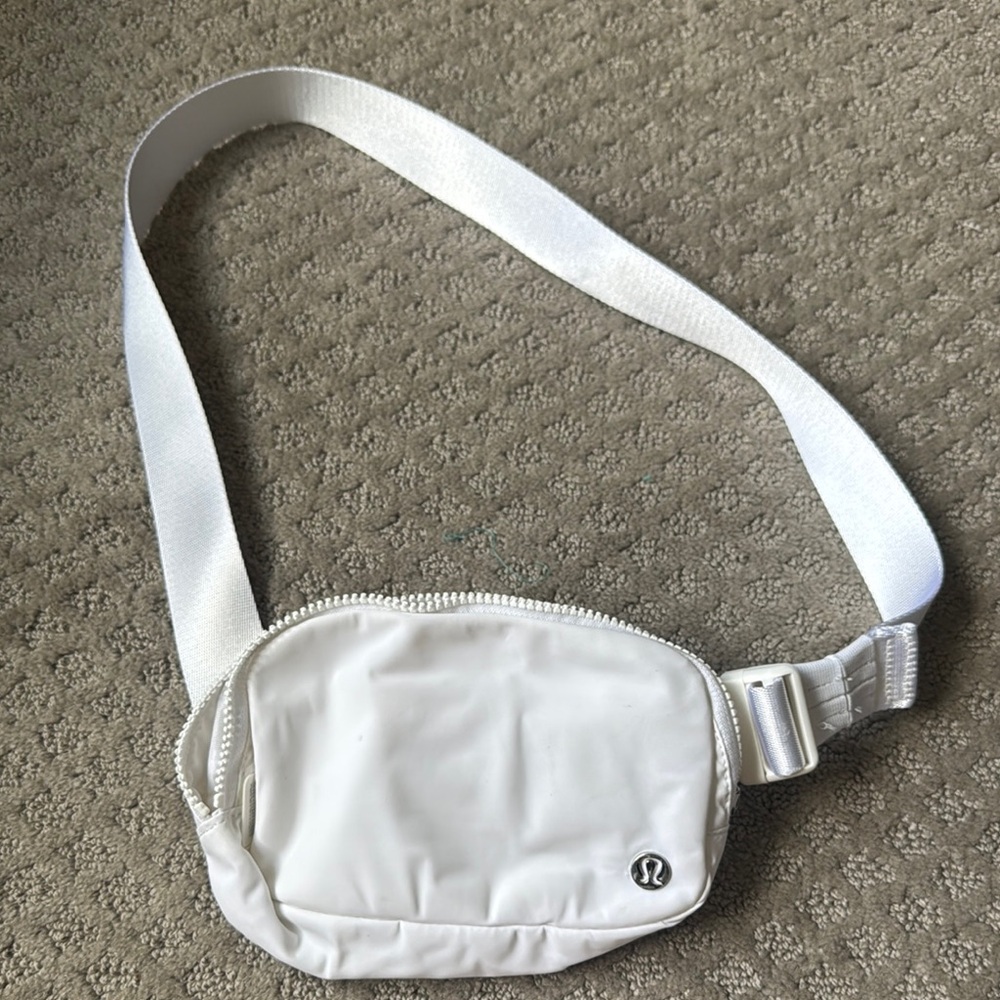Lululemon Athletica White Belt Bag